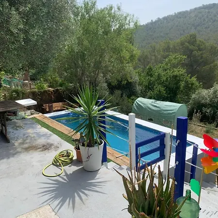 Pensjonat El Portal, 12 Mins From Sitges 3*